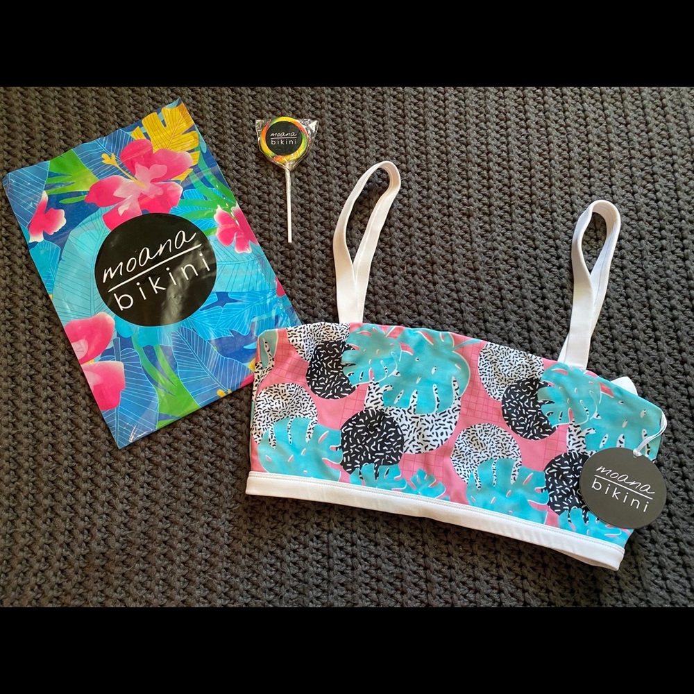 Moana bikini top